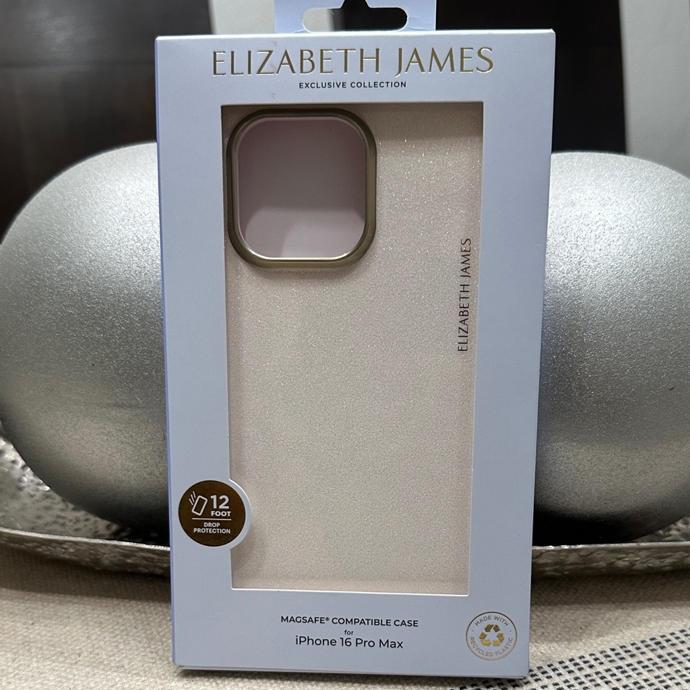 Elizabeth and James Elegant Cream iPhone 16 Pro Max Case